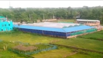 বিদ্যালয়ের পাশেই গড়ে উঠেছে পোল্ট্রি ফার্ম: পরিবেশ রক্ষার দাবিতে স্মারকলিপি প্রদান