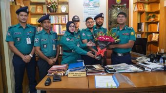 পদোন্নতি ও ফুলেল শুভেচ্ছা ভালোবাসায় সিক্ত এসএমপি কমিশনার