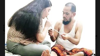 নেশাগ্রস্থ তরুণীদের নিয়ে এয়ারপোর্ট গেইটের শাপলা হোটেলে নানা ভাই’র ফাঁদ