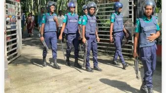 রাগীব আলীর বাংলোয় বাবার সঙ্গে দেখা করতে গিয়ে তুলকালাম, জিজ্ঞাসাবাদে পাঁচজন