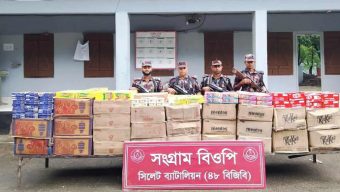 সিলেটে প্রায় ৮১ লক্ষ টাকার চো*রাচালানির মালামাল জ*ব্দ