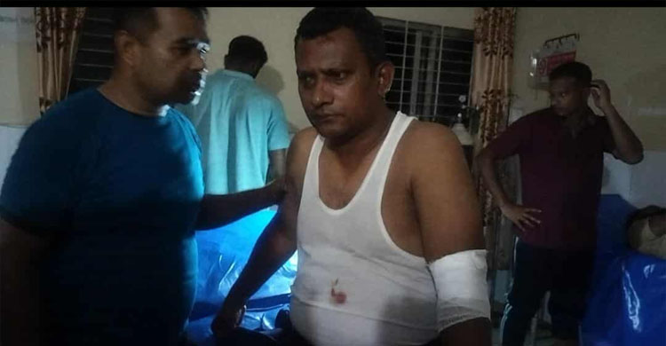 ছাতকে দুই পুলিশ সদস্যকে কু*পিয়ে জ*খম