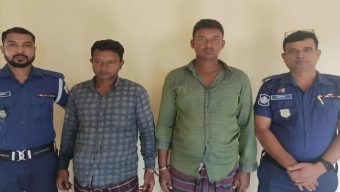 ছাতকে নৌ- পুলিশের অভি*যানে চোরাই পাথরসহ দুজন আ ট ক