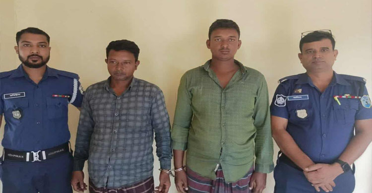 ছাতকে নৌ- পুলিশের অভি*যানে চোরাই পাথরসহ দুজন আ ট ক