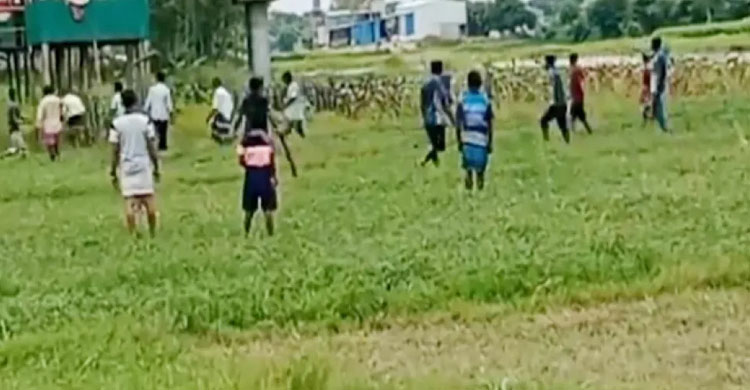 দোয়ারাবাজারে ফুটবল খেলা নিয়ে সং ঘ র্ষে দুইজন নি হ ত