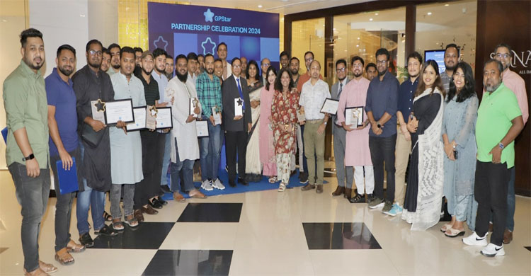 সিলেটে জিপিস্টার পার্টনারদের স্বীকৃতি দিলো গ্রামীণফোন