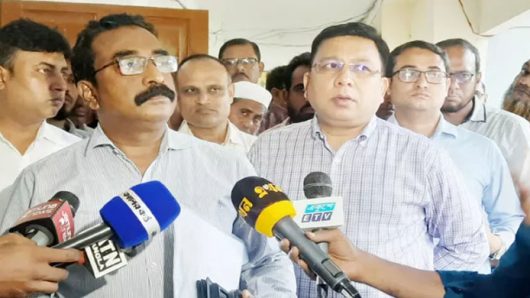 পাথর লুটেরাদের পূর্ণাঙ্গ তালিকা প্রকাশ করবে প্রশাসন