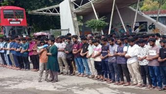 শাবিপ্রবিতে সরকারের ‘গায়েবানা জানাযা’ পড়ল শিক্ষার্থীরা