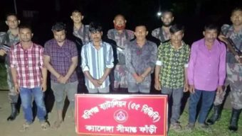 হবিগঞ্জ সীমান্ত থেকে ৬জনকে আ ট ক করলো বি জি বি