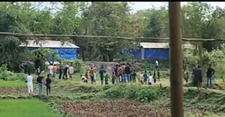 জগন্নাথপুরে হা*মলায় নারীসহ আ*হত ৫