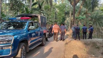 পুলিশকে কু পি য়ে আসামি ছি ন তা ই