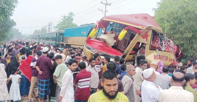 ট্রেন দুর্ঘটনায় নি হ ত ১২ জনের পরিচয় মিলেছে