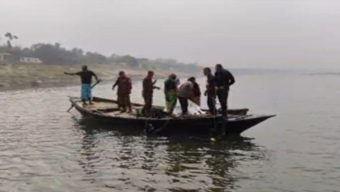 নদীতে গোসলে নেমে মাদ্রাসাছাত্র নি খোঁ জ