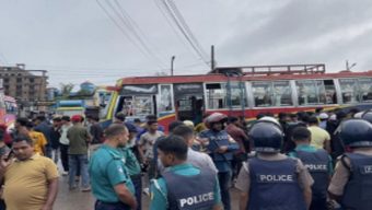 কদমতলীতে পরিবহন শ্রমিকদের দুই গ্রুপের সংঘ*র্ষ, আহ*ত ৪