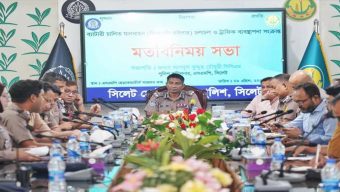 সিলেটে জব্দ করা টমটম ও ইজিবাইক ফিরিয়ে দিবে পুলিশ