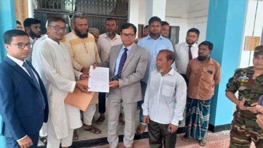 সিলেটে বিমানবন্দরের ভূমি অধিগ্রহণের ক্ষতিপূরণের দাবিতে জেলা প্রশাসকের কাছে স্মারকলিপি, ৪৫ দিনের আল্টিমেটাম