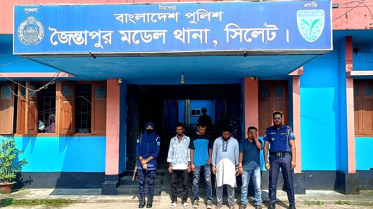 জৈন্তাপুরে সীমান্ত পেরিয়ে অবৈধ অনুপ্রবেশ: নারী-পুরুষ-শিশুসহ আ ট ক ১৪