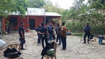 মাদারীপুরে দুই পক্ষের সংঘর্ষে ককটেল বিস্ফোরণ, আহত ১৪