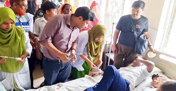 পানি পান করে ৩২ শিক্ষার্থী হাসপাতালে