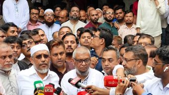 সুরঞ্জিত সেন হত্যাচেষ্টা মামলায় একজনের মৃত্যুদণ্ড, আরিফ-বাবর-গৌছসহ ৯ জন খালাস