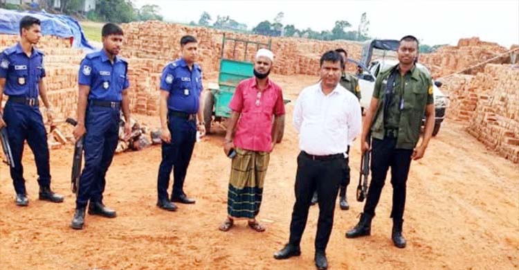 হ‌বিগ‌ঞ্জে দুই ইটভাটাকে ৬ লাখ টাকা জরিমানা