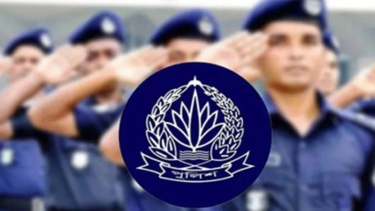 বাধ্যতামূলক অবসরে পুলিশের ঊর্ধ্বতন ১৭ কর্মকর্তা