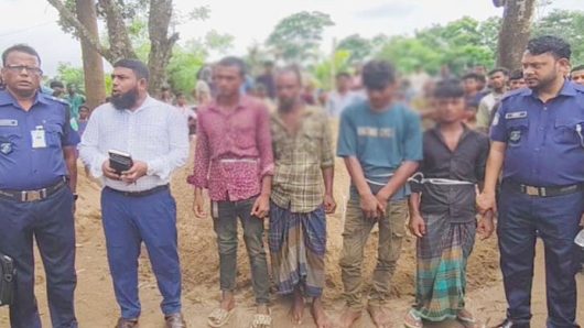 দোয়ারাবাজারে বালু উত্তোলনের দায়ে ৪ জনের জেল-জরিমানা