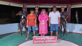 দোয়ারাবাজার সী/মান্তে ‘মানব পা/চারকারীসহ’ আ/টক ৩